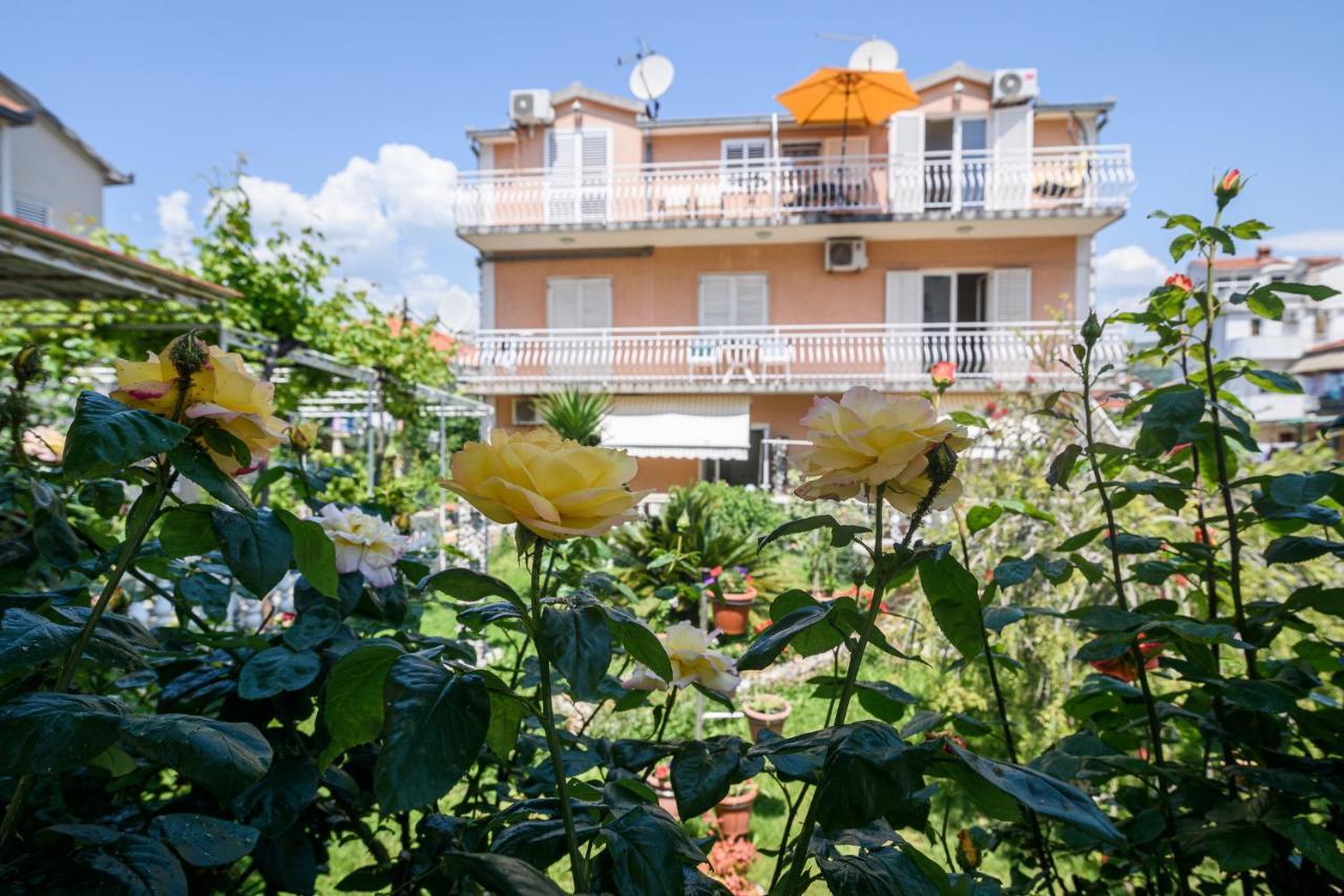 Apartmán Vikeli Trogir Exteriér fotografie