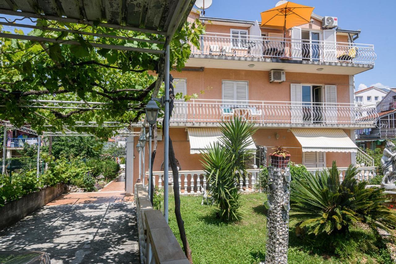 Apartmán Vikeli Trogir Exteriér fotografie